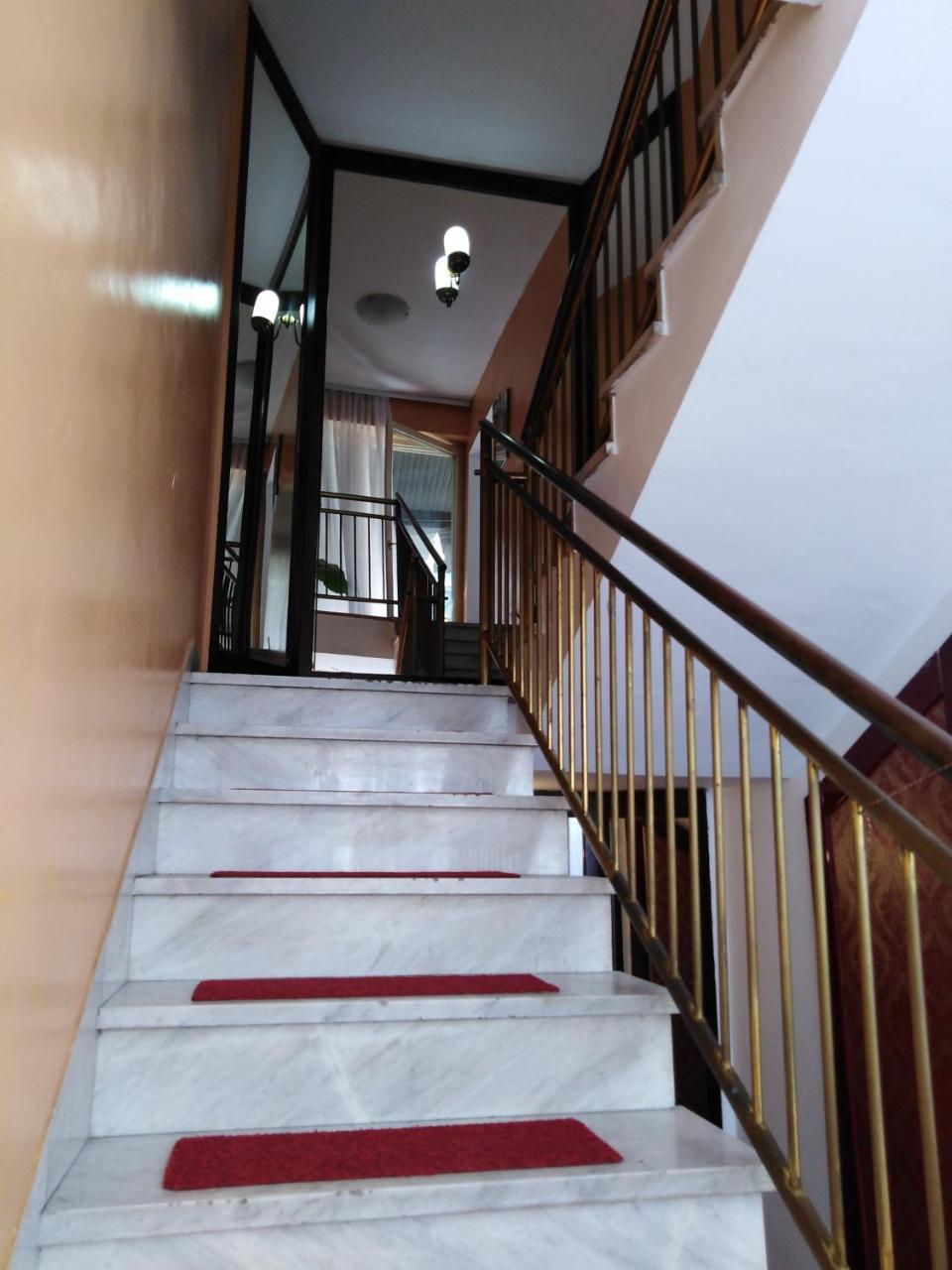 Bulevar Valjevo Exterior photo