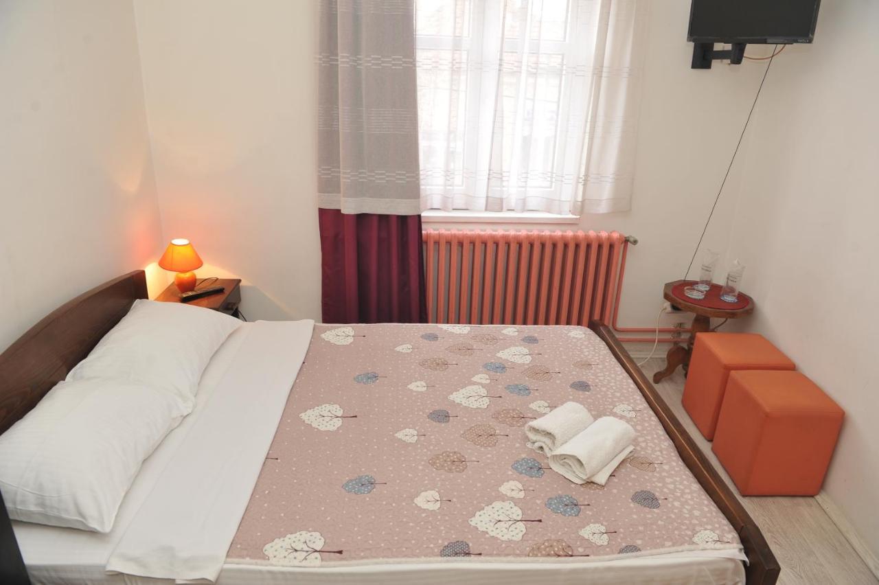 Bulevar Valjevo Exterior photo